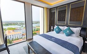 Khách Sạn White Lotus Huế